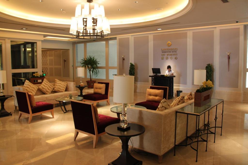 Landison Green Town Hotel Xinchang Εξωτερικό φωτογραφία