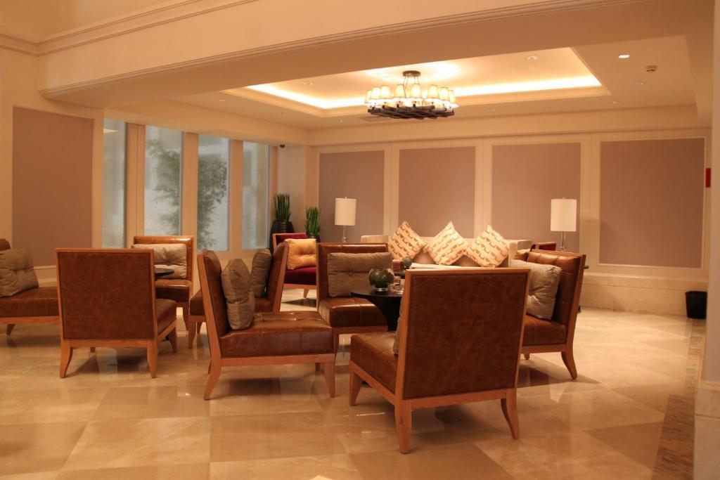 Landison Green Town Hotel Xinchang Εξωτερικό φωτογραφία
